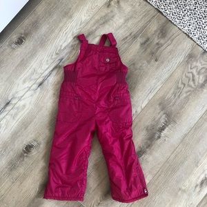Girls old navy snow pants with bib 3t